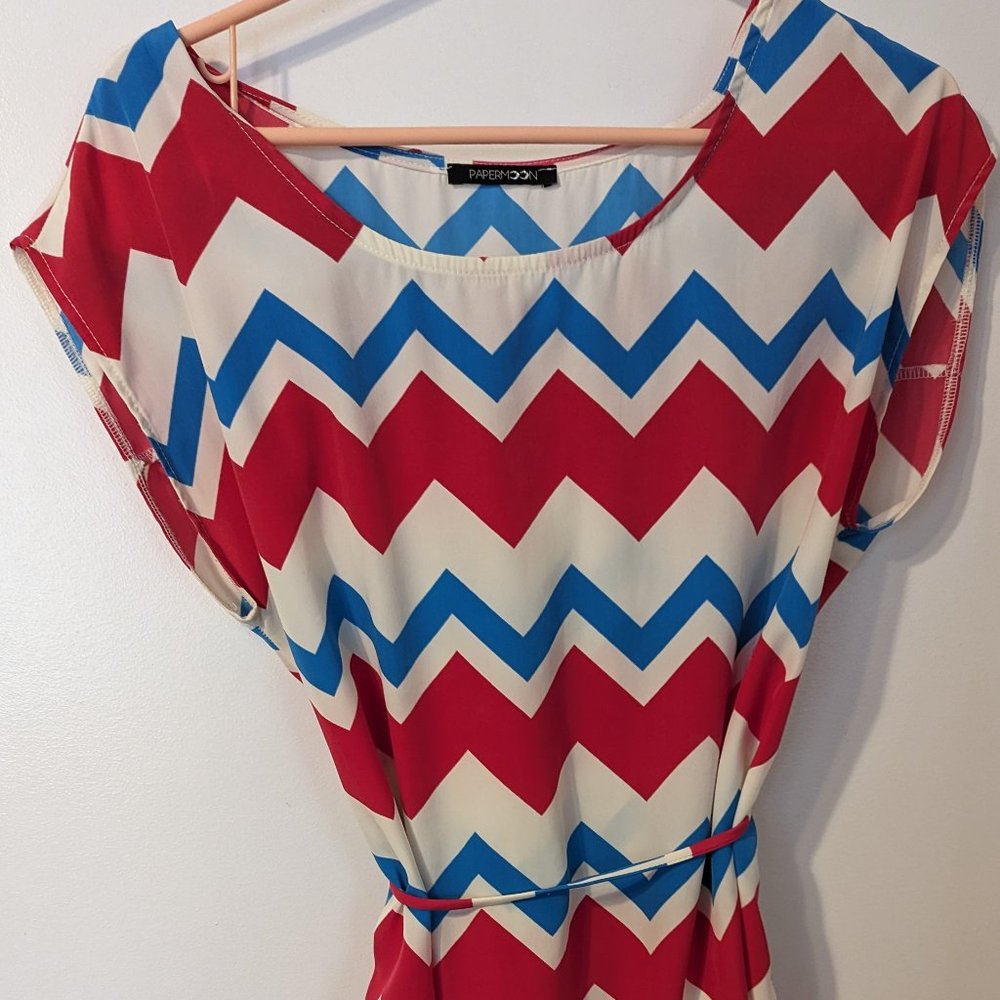 Papermoon blouse White with Blue and Pink Chevron Stripes Size Small
